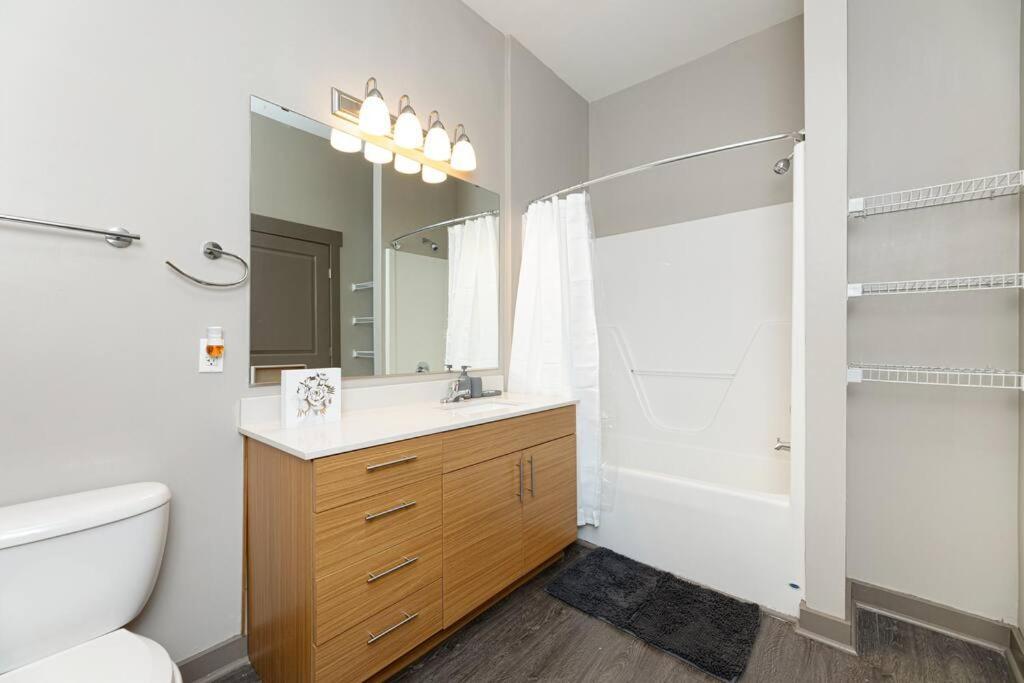 Ferienwohnung Chic Uptown Unit With Gym, Pool Charlotte Exterior foto